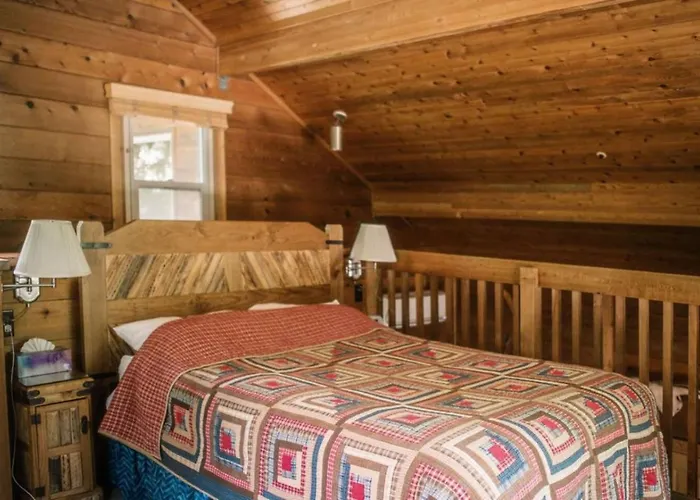 Holiday home Morning Glory - For 2 In Oak Creek